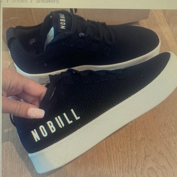 NOBULL Rec Knit Trainer Sneakers Black
White unisex Mens 9 womens 10.5 shoes - Picture 1 of 1
